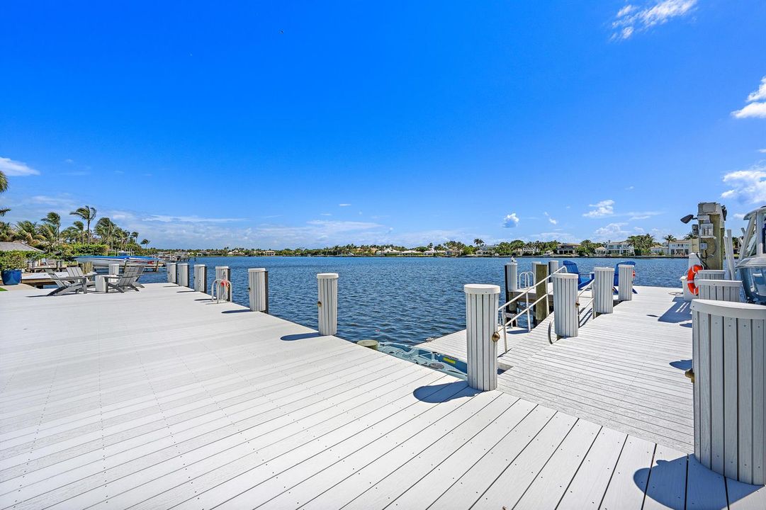 Dock
