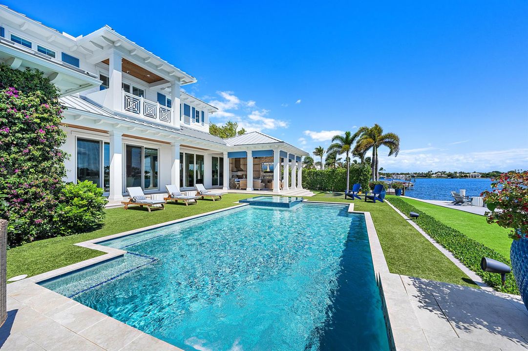 Pool & Rear Exterior