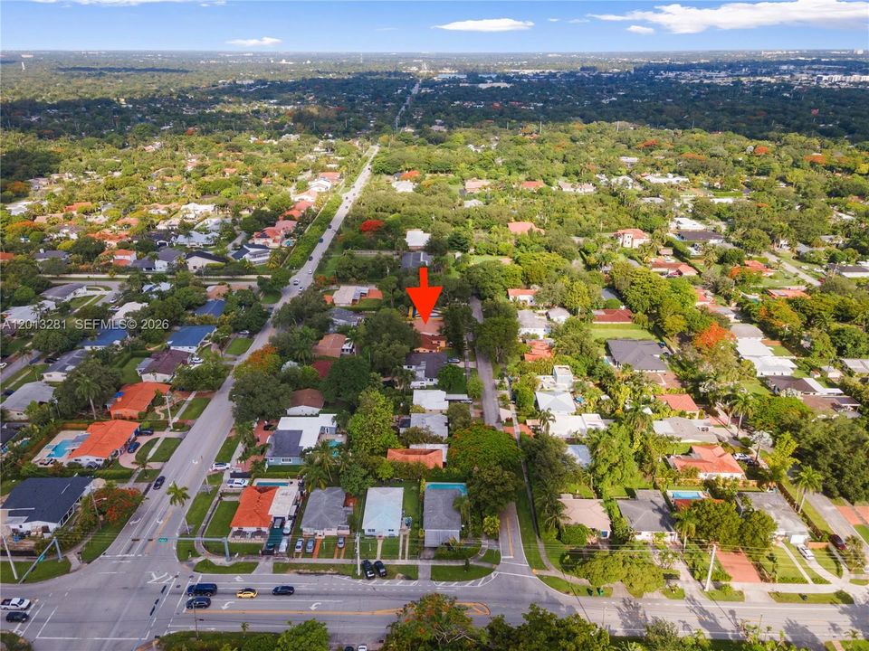 For Rent: $6,000 (3 beds, 2 baths, 1985 Square Feet)