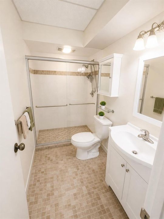 2831 unit 305 pics (4)