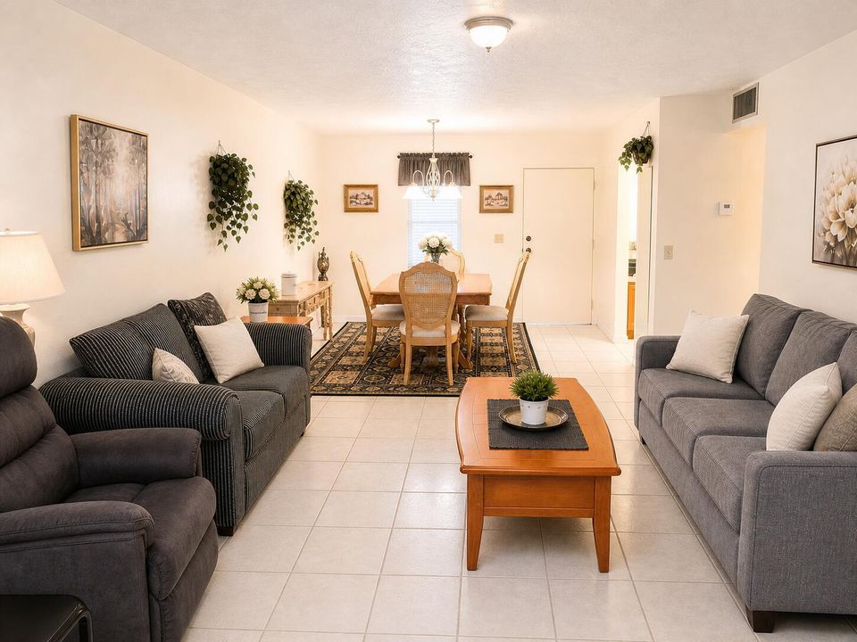 2831 unit 305 pics (1)