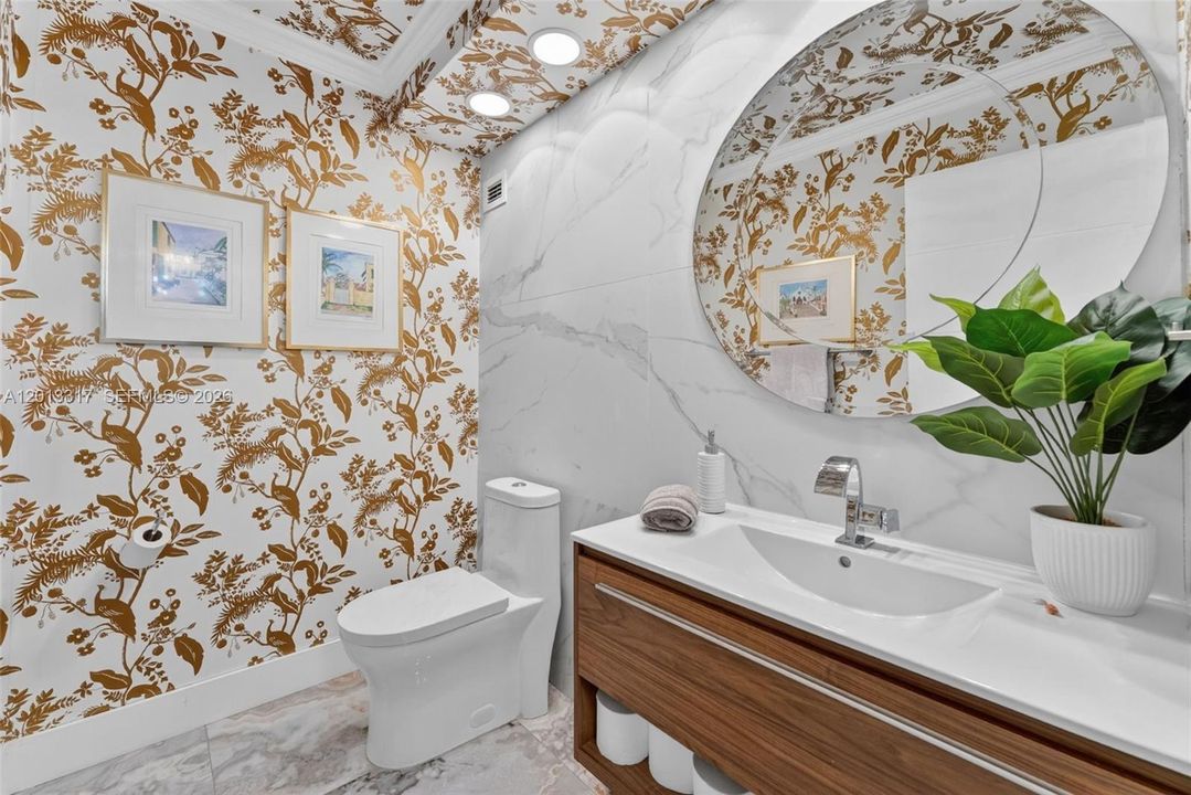 Activo con contrato: $409,999 (1 camas, 1 baños, 960 Pies cuadrados)