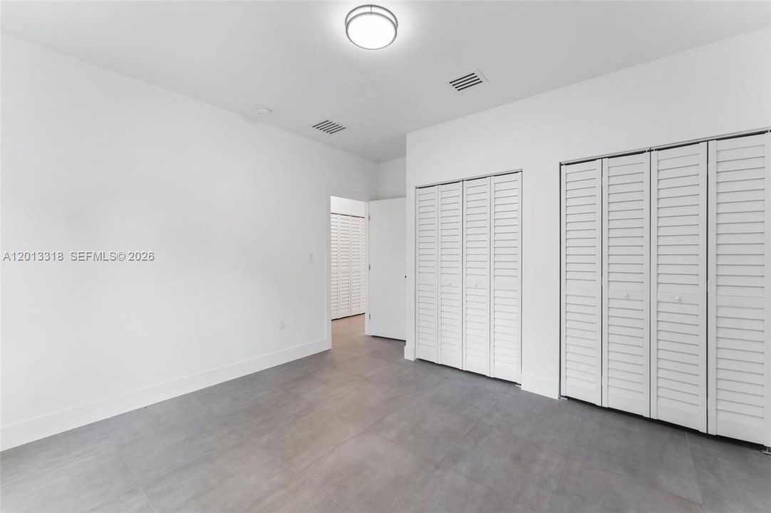 В аренду: $6,800 (4 спален, 2 ванн, 1786 Квадратных фут)