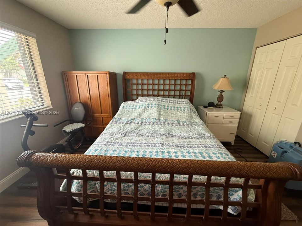 For Sale: $420,000 (2 beds, 2 baths, 1400 Square Feet)