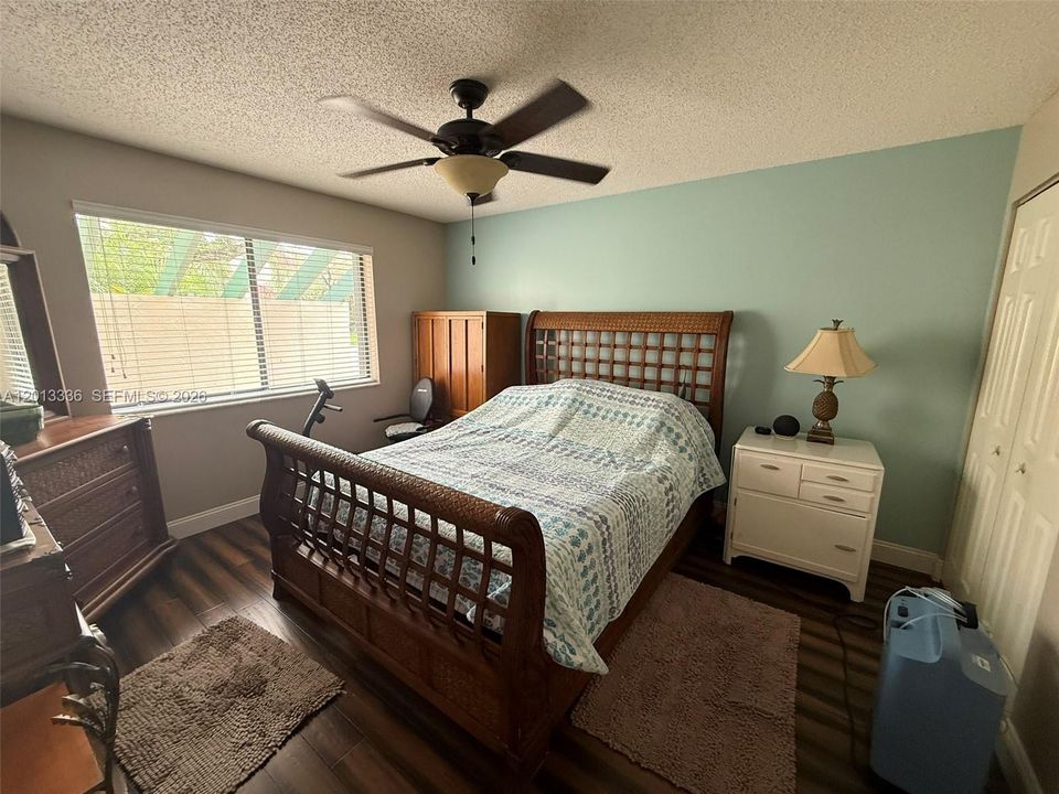For Sale: $420,000 (2 beds, 2 baths, 1400 Square Feet)