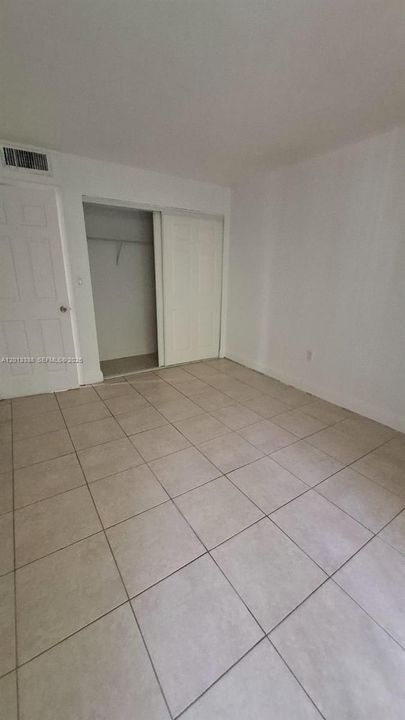 For Rent: $2,190 (2 beds, 2 baths, 1225 Square Feet)