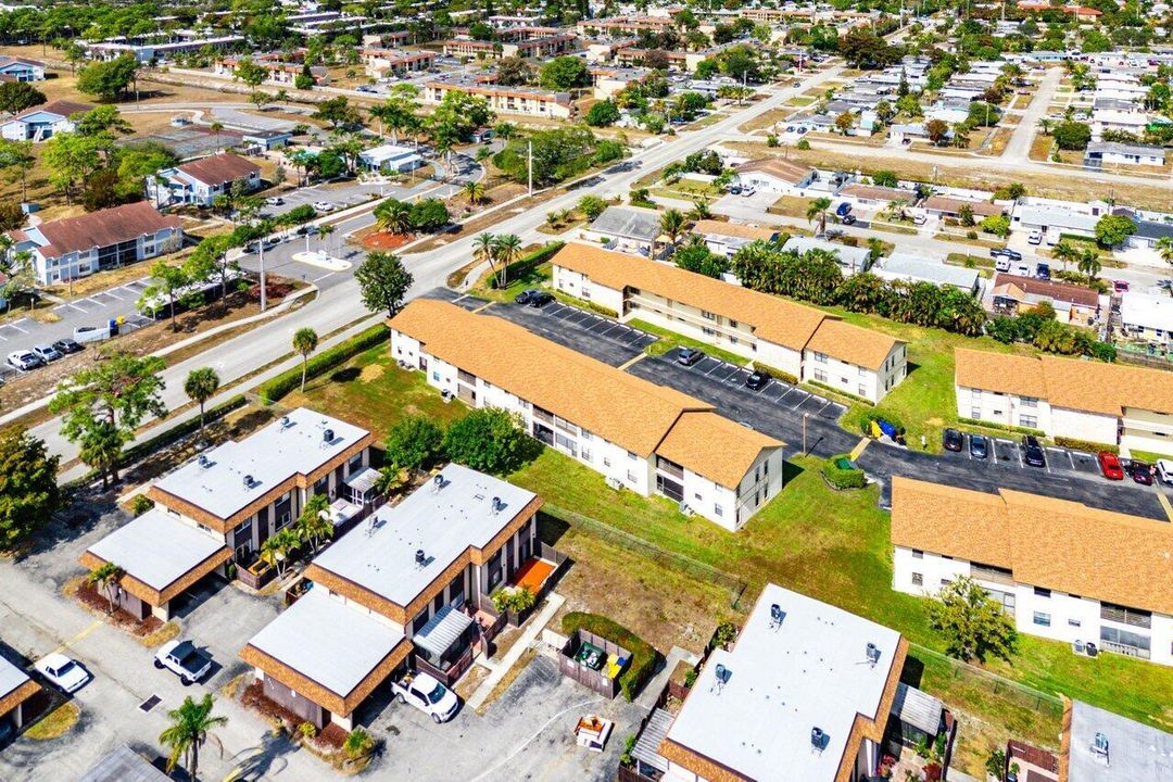 039-5954LongbowLane-5-WestPalmBeach-FL-3