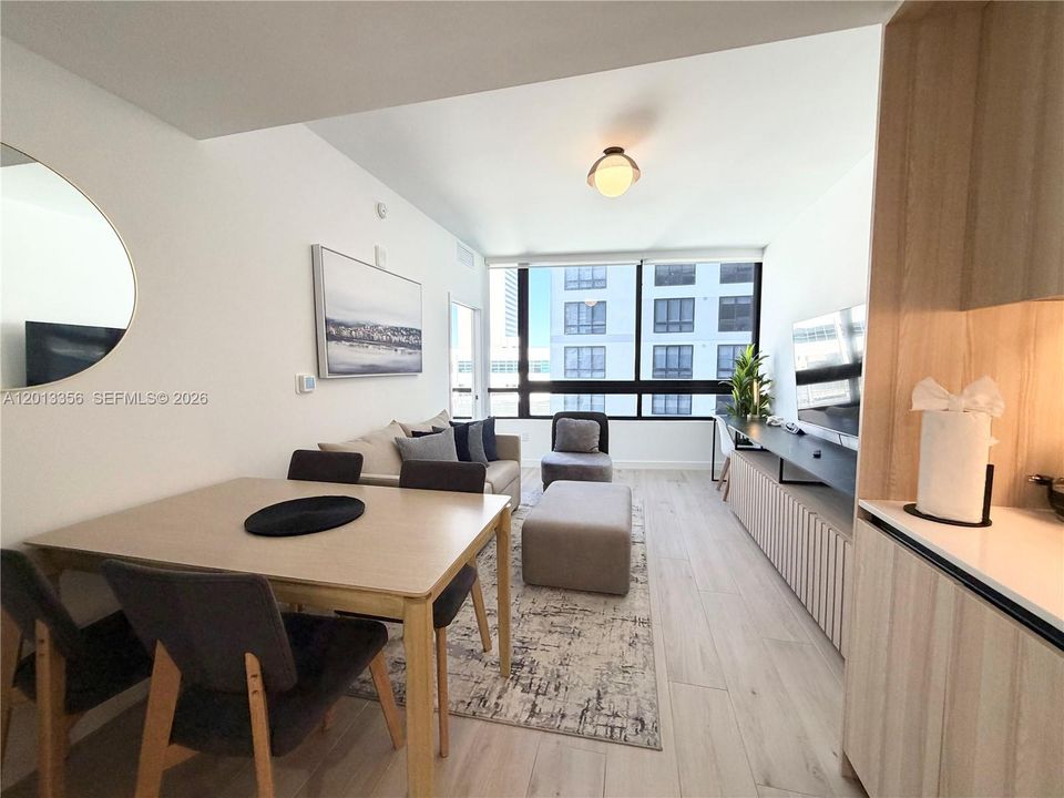 En Venta: $820,000 (2 camas, 2 baños, 696 Pies cuadrados)