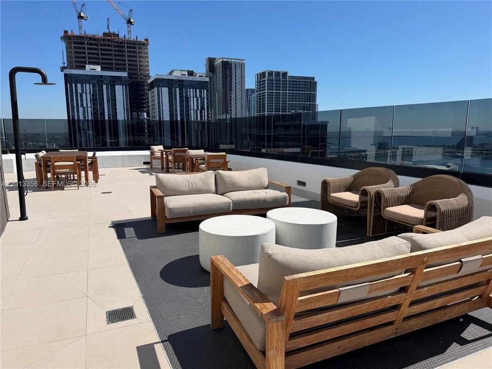 En Venta: $820,000 (2 camas, 2 baños, 696 Pies cuadrados)
