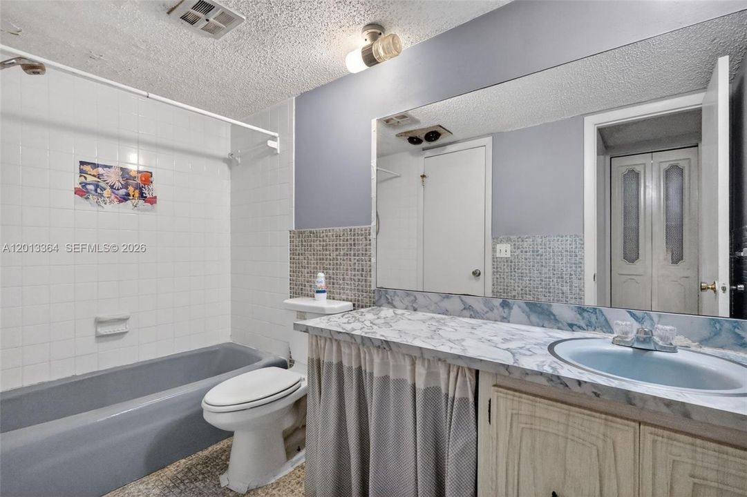 En Venta: $158,900 (1 camas, 1 baños, 675 Pies cuadrados)