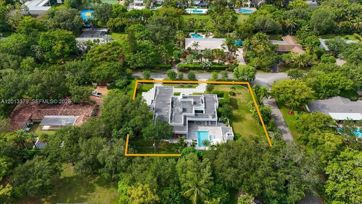 En Venta: $6,595,000 (6 camas, 6 baños, 4619 Pies cuadrados)