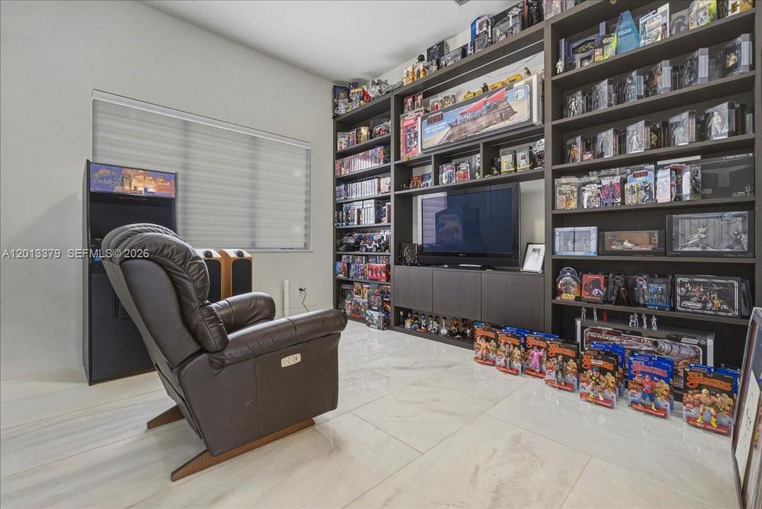 En Venta: $6,595,000 (6 camas, 6 baños, 4619 Pies cuadrados)