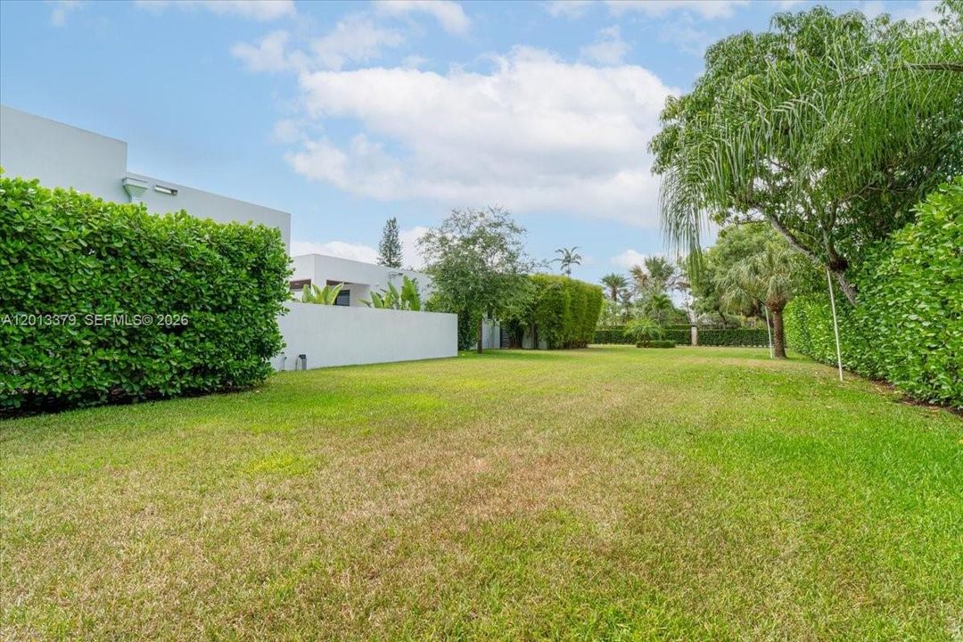 En Venta: $6,595,000 (6 camas, 6 baños, 4619 Pies cuadrados)