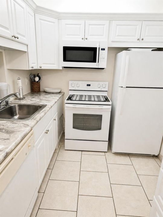 6_Kitchen