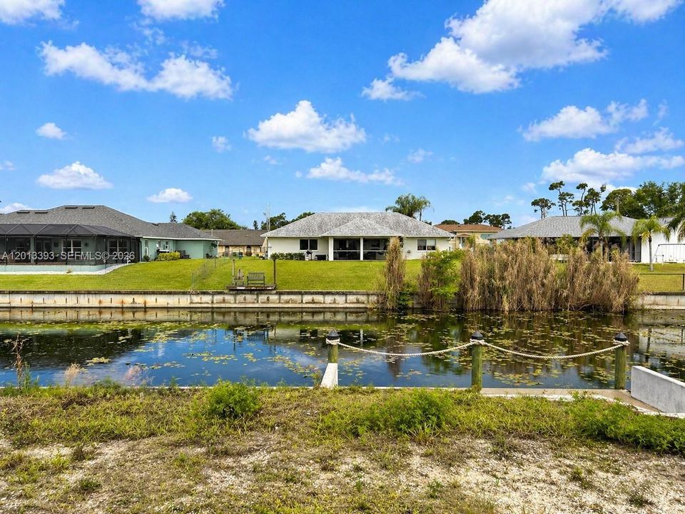 На продажу: $139,900 (0.23 acres)