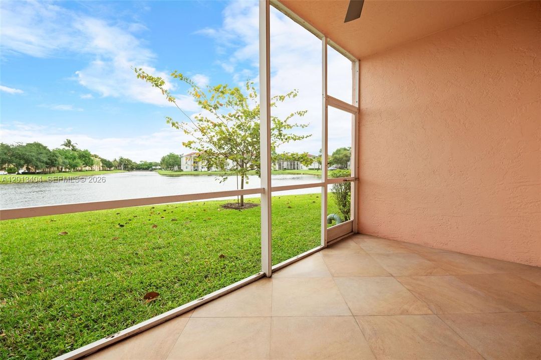 Activo con contrato: $259,900 (2 camas, 2 baños, 1457 Pies cuadrados)