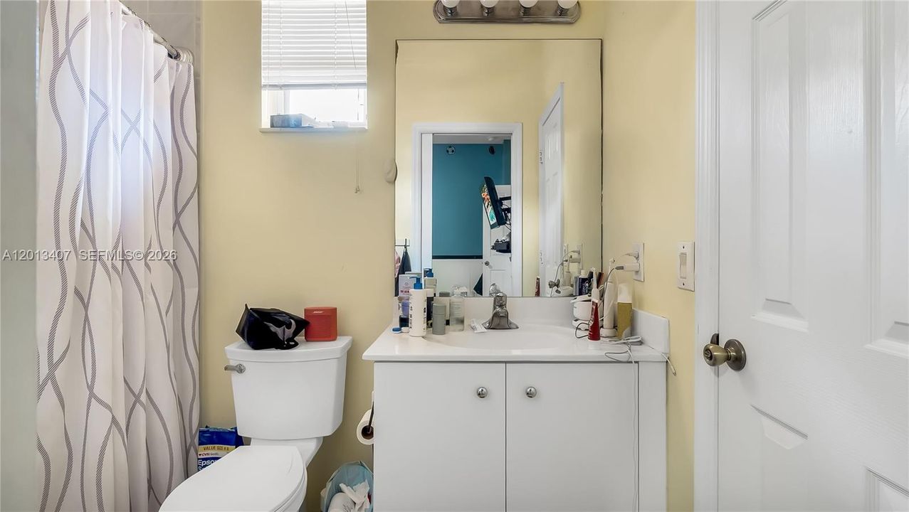 Jack & Jill bathroom