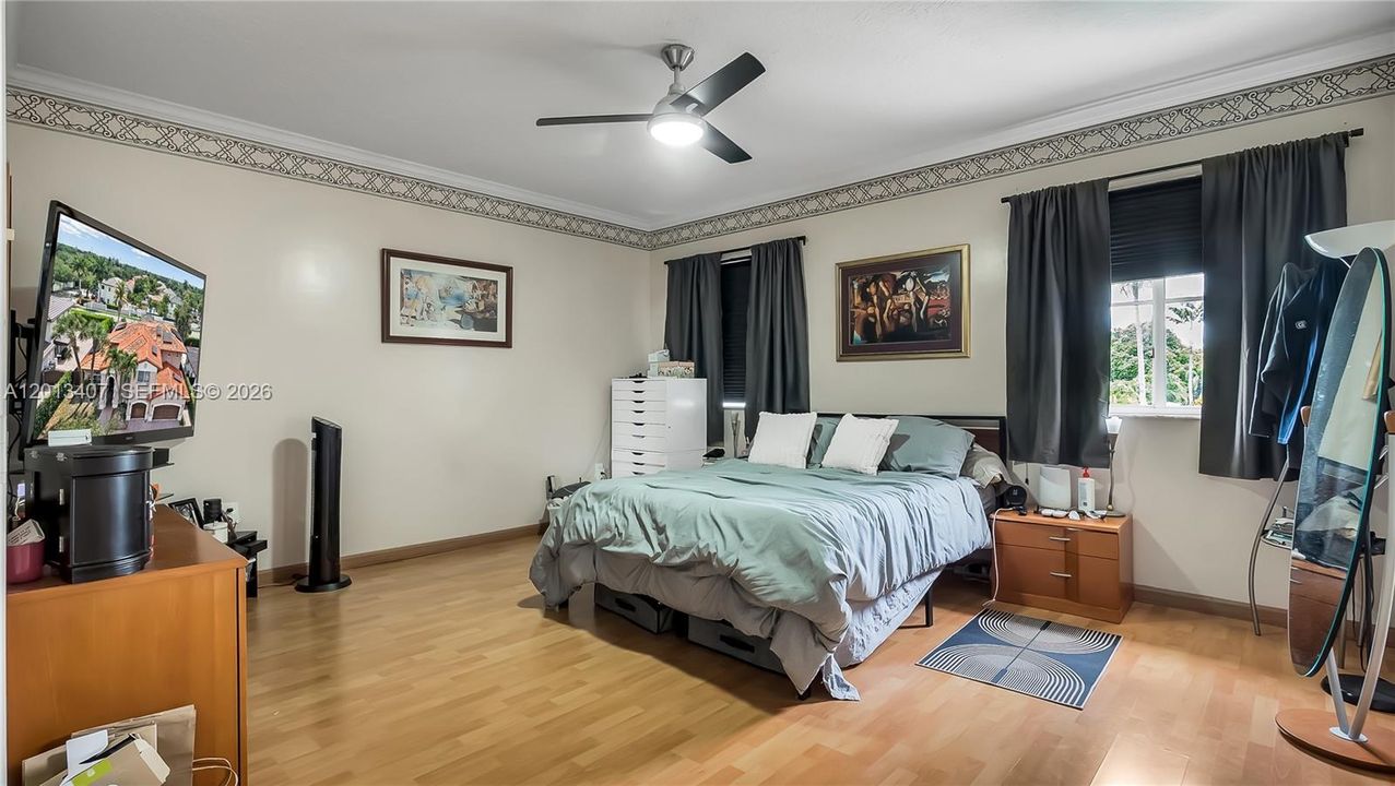 На продажу: $1,299,999 (5 спален, 5 ванн, 3232 Квадратных фут)