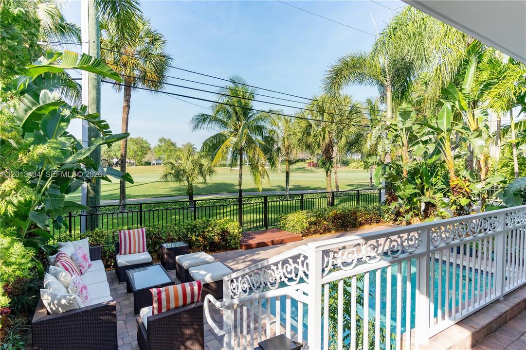Active With Contract: $11,000 (4 beds, 3 baths, 2798 Square Feet)