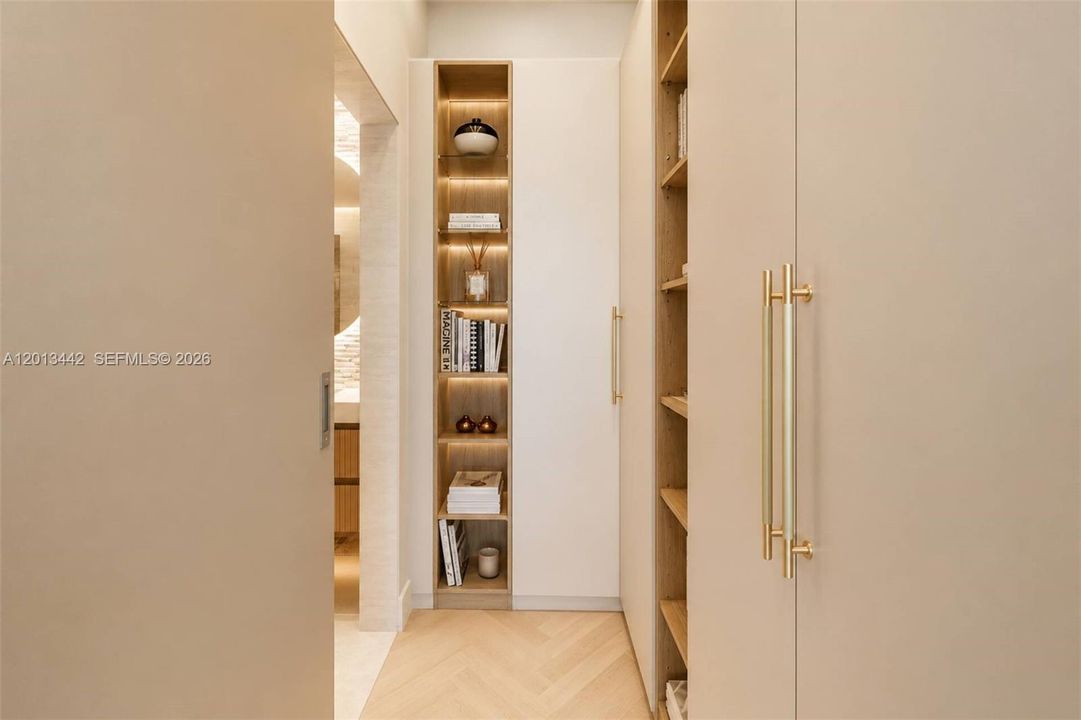 For Sale: $750,000 (1 beds, 2 baths, 875 Square Feet)