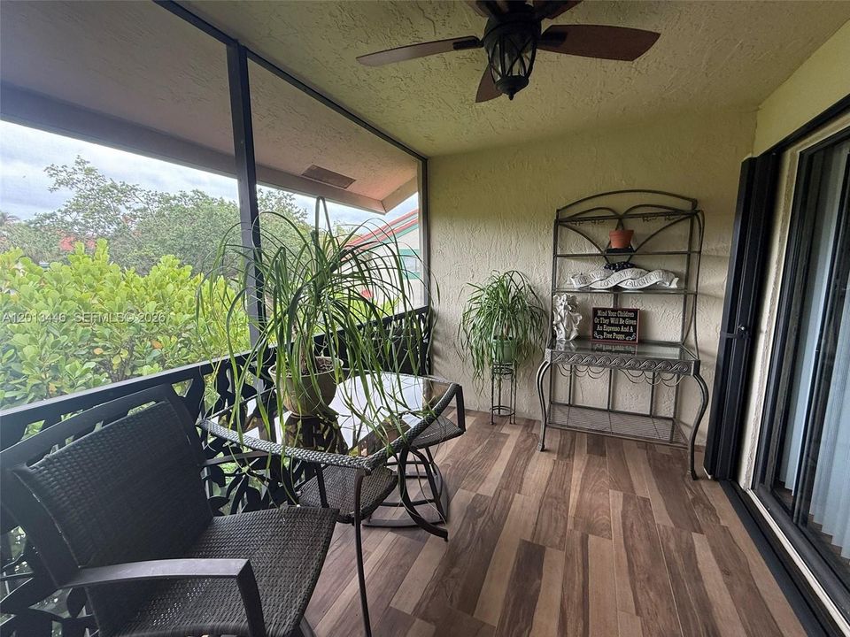 For Sale: $460,000 (3 beds, 2 baths, 1600 Square Feet)