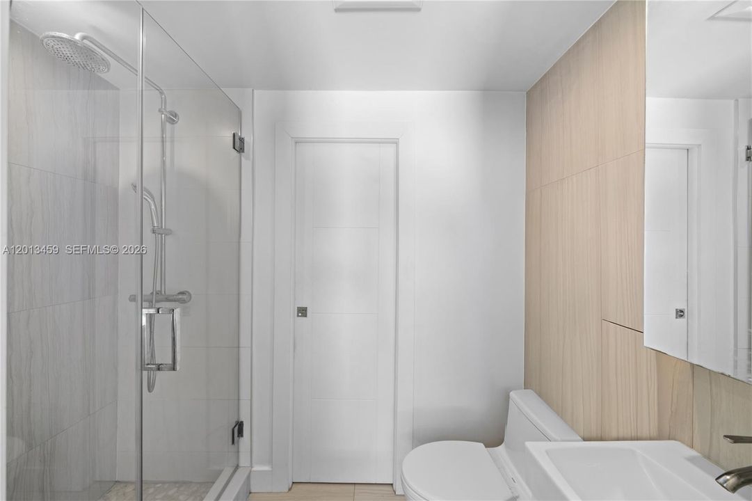 На продажу: $3,975,000 (4 спален, 3 ванн, 2912 Квадратных фут)