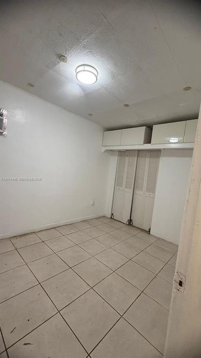 En Renta: $1,300 (1 camas, 1 baños, 2605 Pies cuadrados)