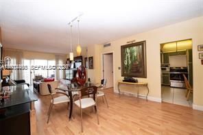 Recently Rented: $2,500 (0 beds, 0 baths, 762 Square Feet)
