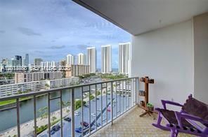 Recently Rented: $2,500 (0 beds, 0 baths, 762 Square Feet)