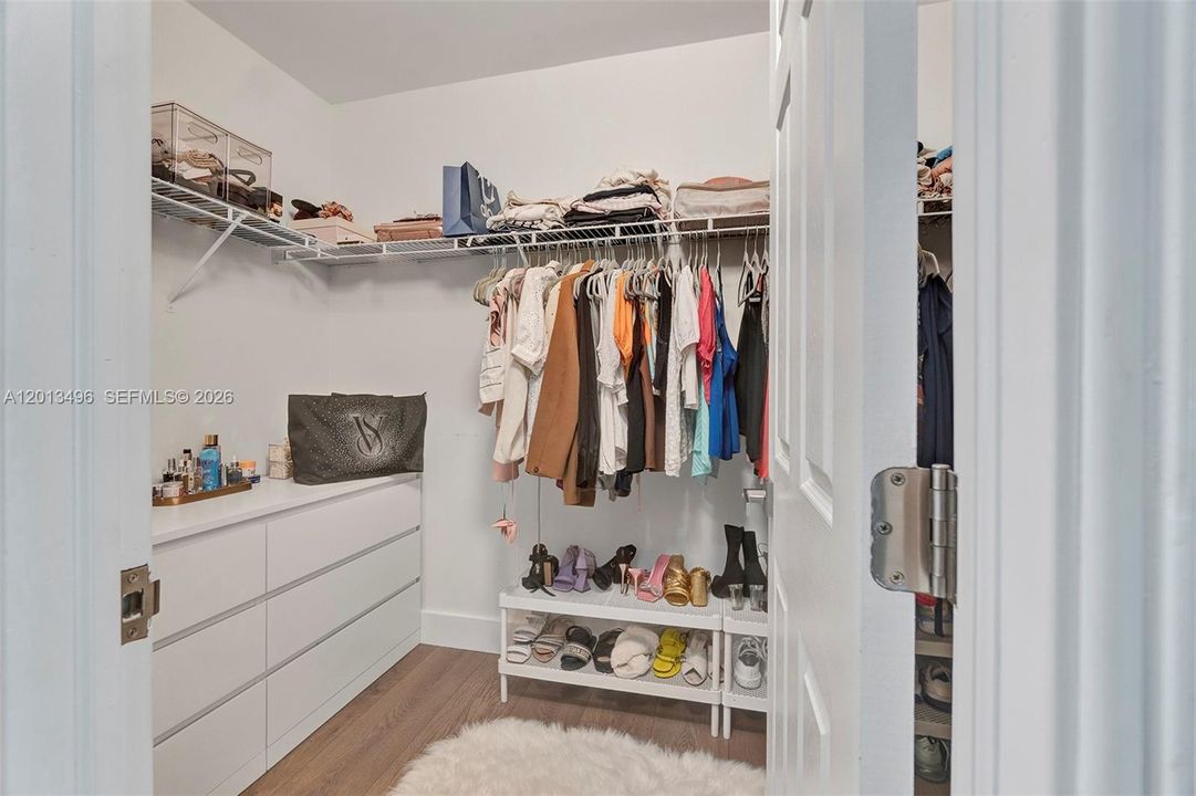На продажу: $870,000 (4 спален, 3 ванн, 2488 Квадратных фут)
