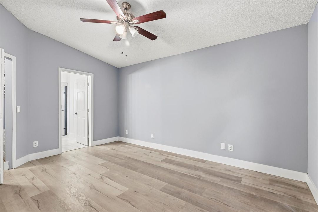 1717_SW_Burlington_St_018