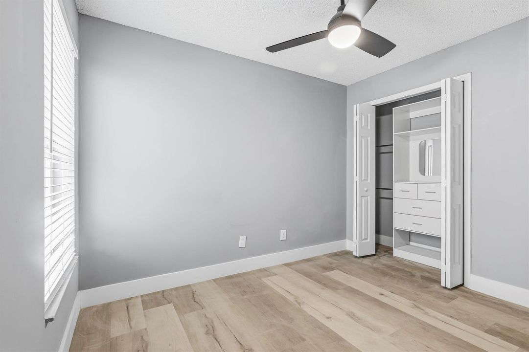 1717_SW_Burlington_St_023