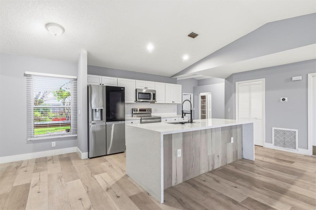 1717_SW_Burlington_St_009