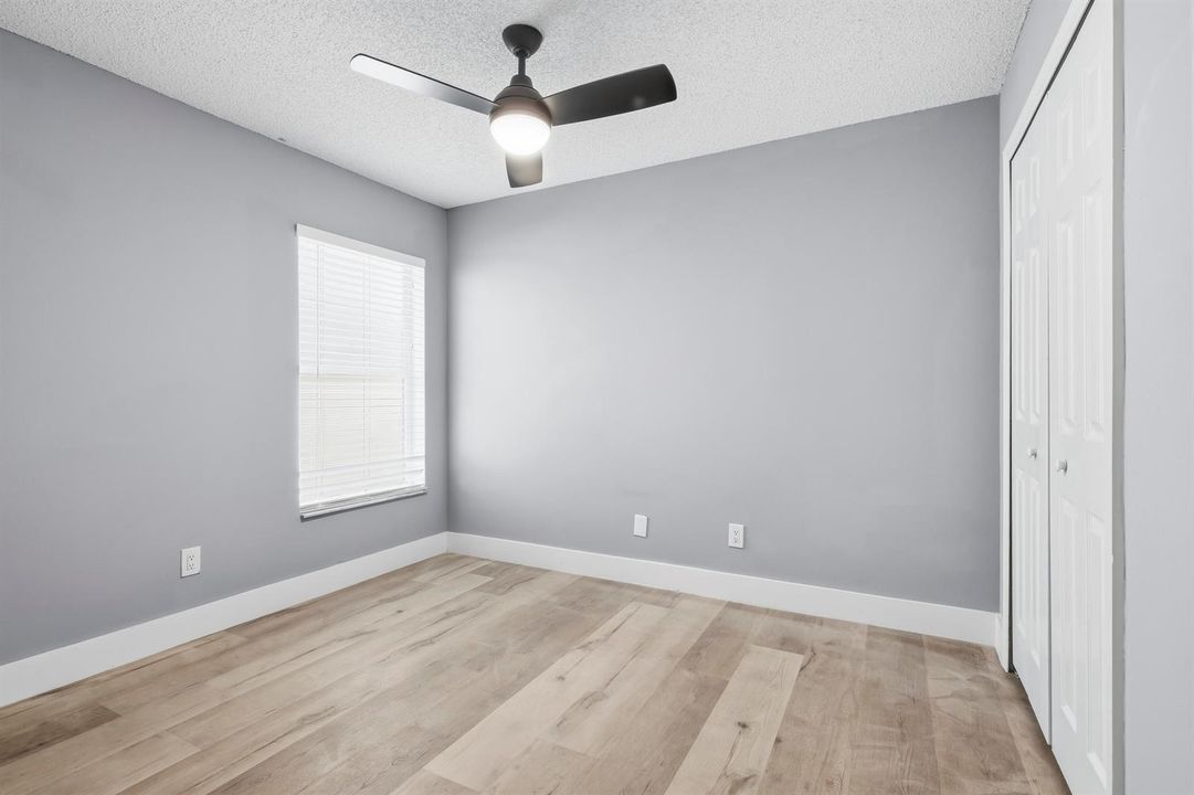 1717_SW_Burlington_St_022
