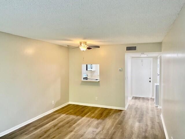 Dining area Granite