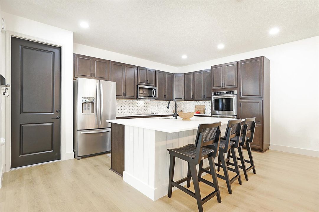 6151 Yerba Buena Court-16