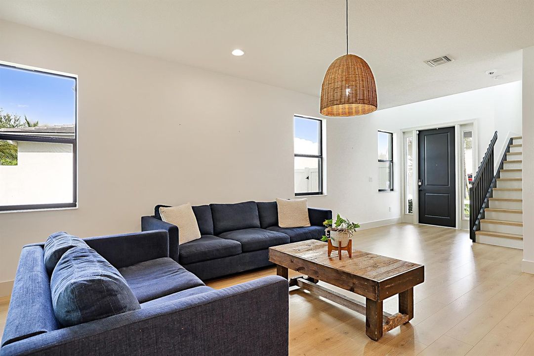6151 Yerba Buena Court-7