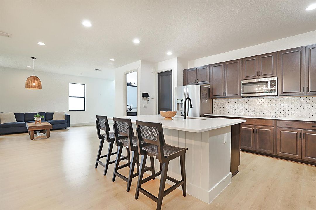 6151 Yerba Buena Court-17
