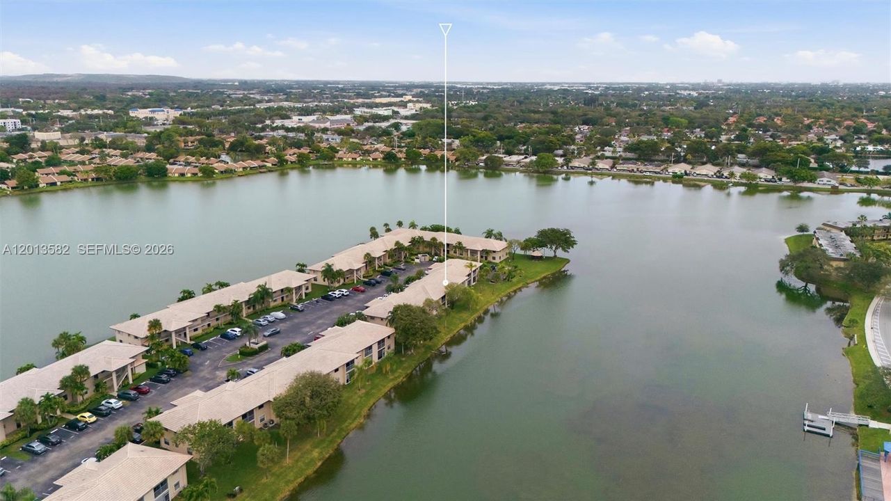 For Sale: $186,999 (1 beds, 1 baths, 630 Square Feet)