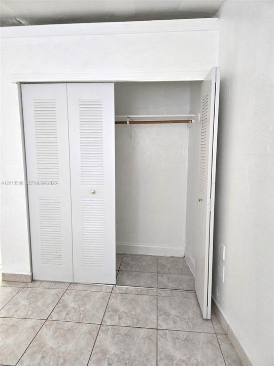 В аренду: $1,100 (1 спален, 1 ванн, 0 Квадратных фут)