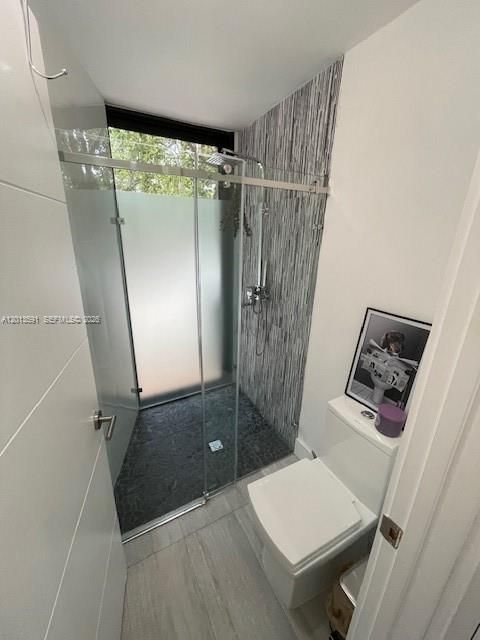 Activo con contrato: $6,000 (3 camas, 3 baños, 1195 Pies cuadrados)