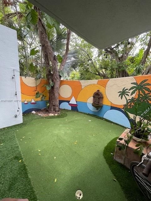 Activo con contrato: $6,000 (3 camas, 3 baños, 1195 Pies cuadrados)