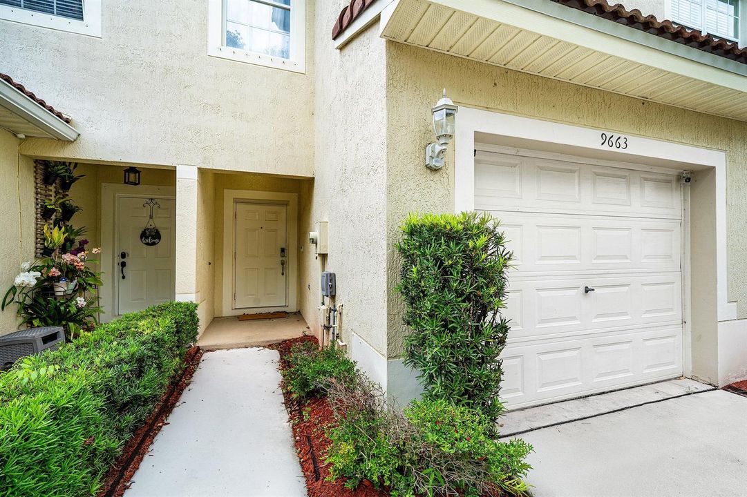 005-9663LagoDrive-BoyntonBeach-FL-33472-