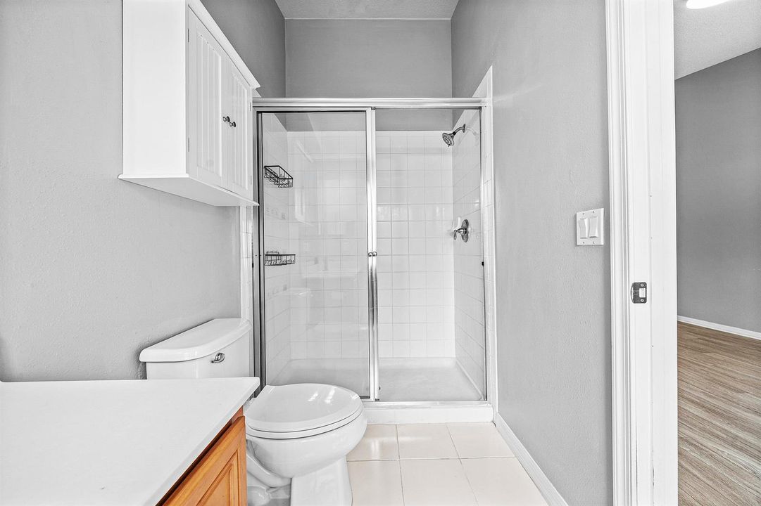 019-9663LagoDrive-BoyntonBeach-FL-33472-