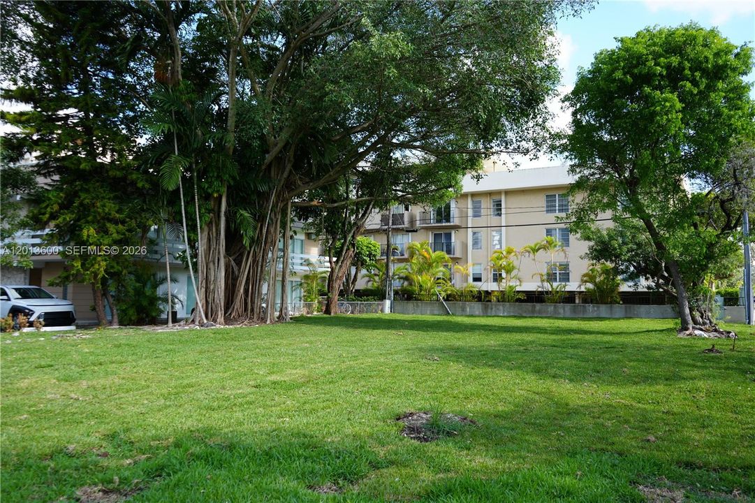 合同活跃: $1,700,000 (7,150.00 acres)
