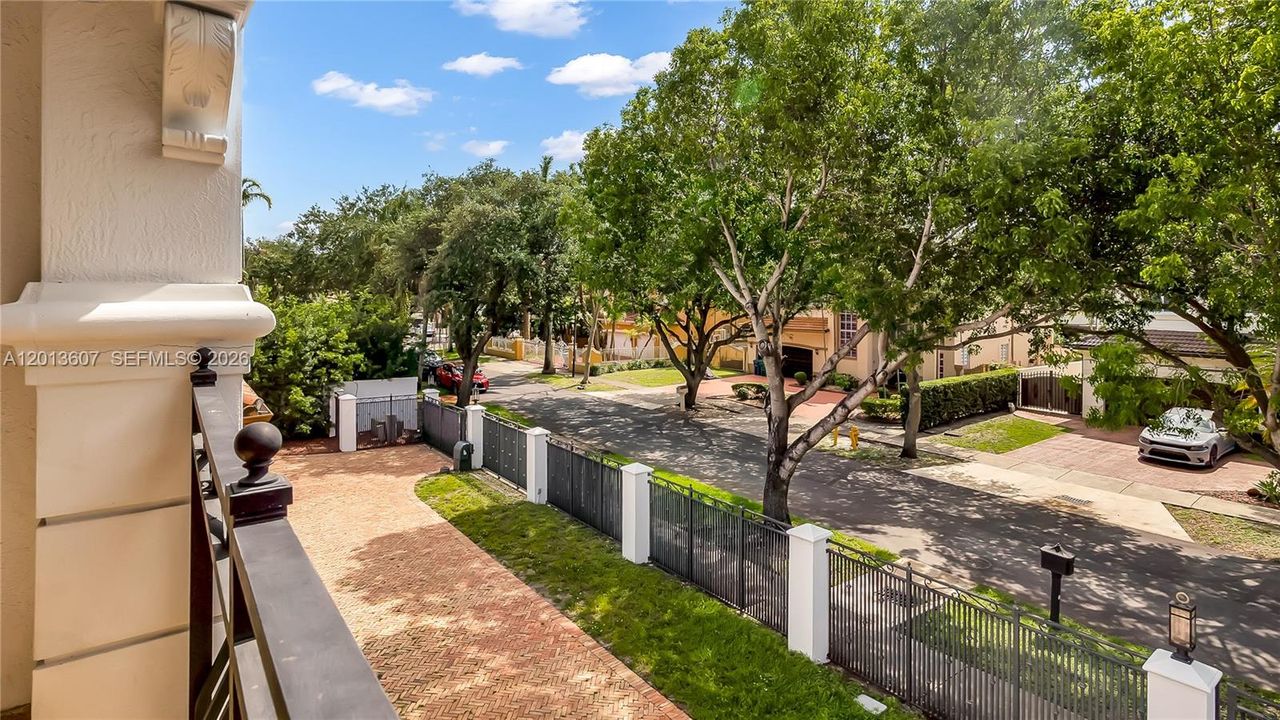 Oversized Driveway