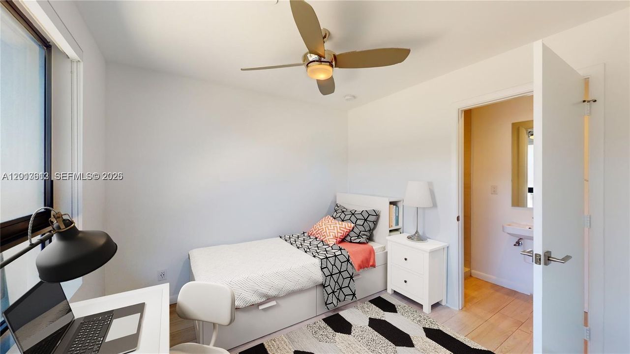 En Venta: $736,000 (3 camas, 2 baños, 0 Pies cuadrados)