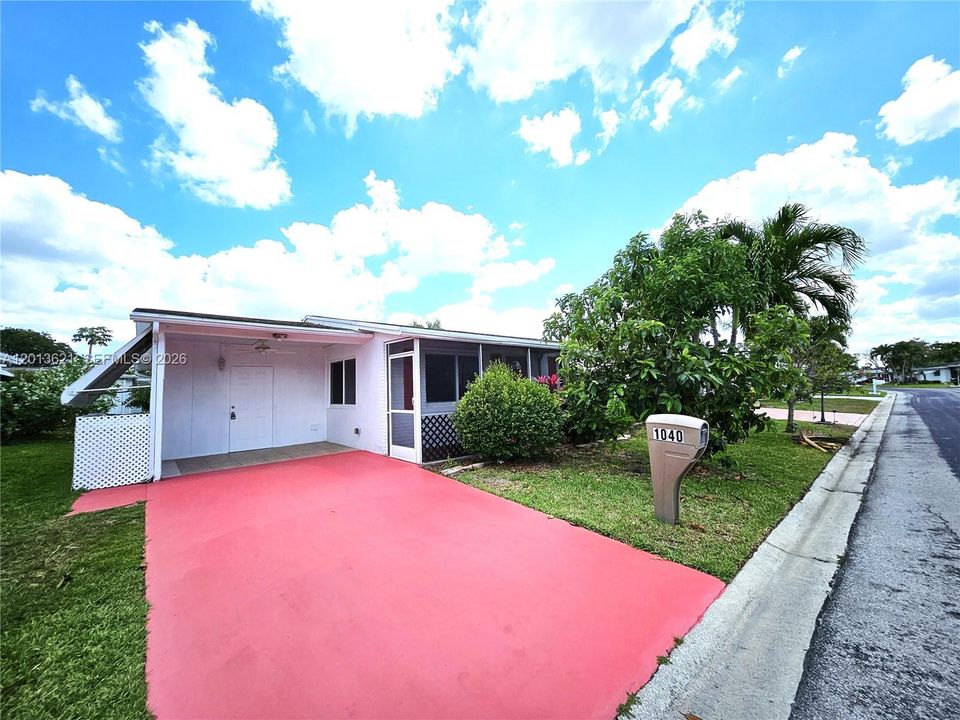 En Venta: $300,000 (2 camas, 1 baños, 1161 Pies cuadrados)