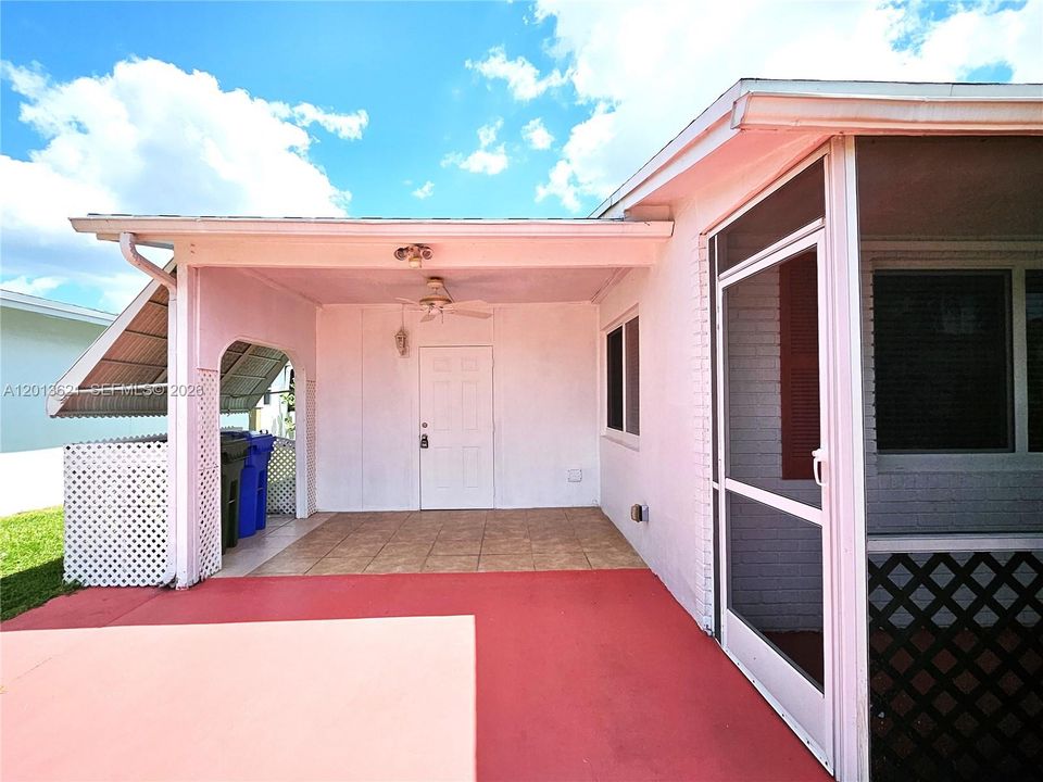 En Venta: $300,000 (2 camas, 1 baños, 1161 Pies cuadrados)