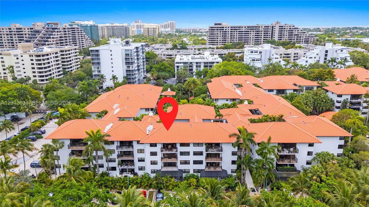 For Sale: $789,000 (2 beds, 2 baths, 1450 Square Feet)